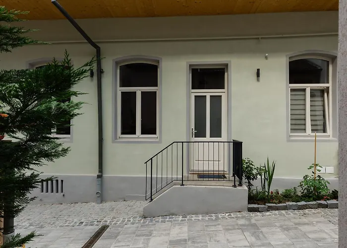 House 66 Aparthotel Braşov